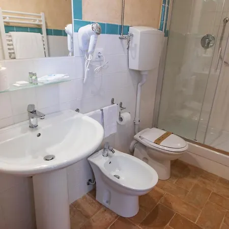 Inn Di Montegiove Fano (Pesaro and Urbino)