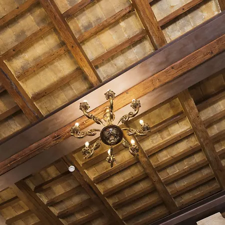 Di Montegiove Inn