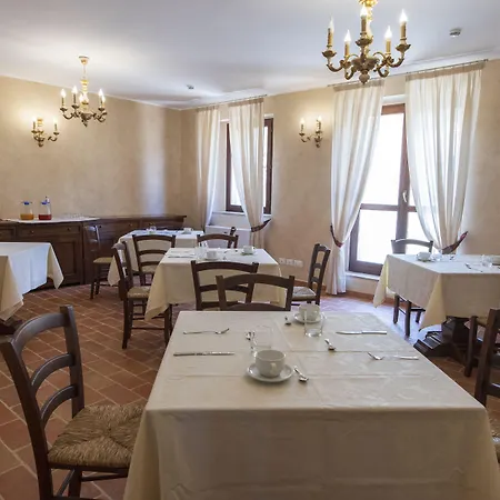 Di Montegiove Inn